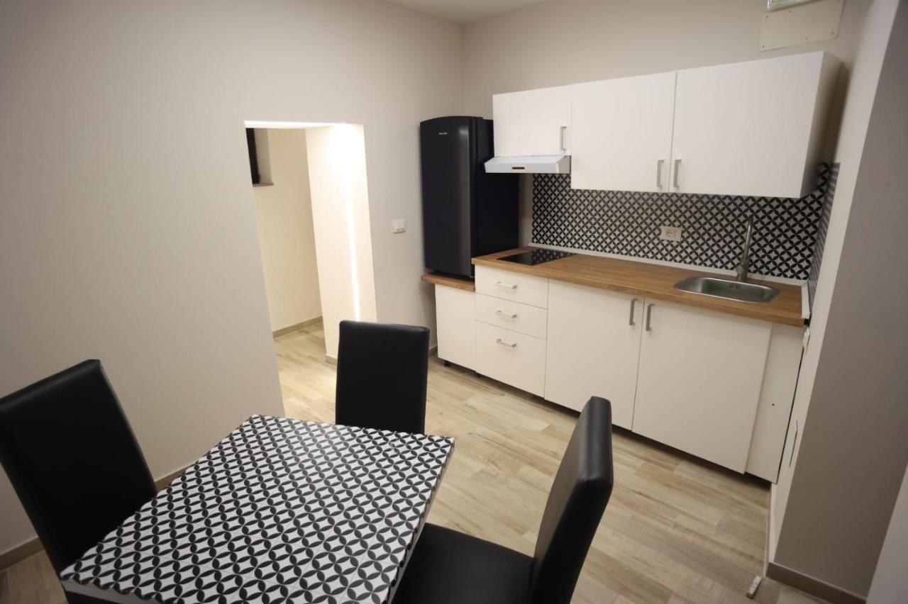 La Casa Nel Cortile Apartment Catania Ngoại thất bức ảnh