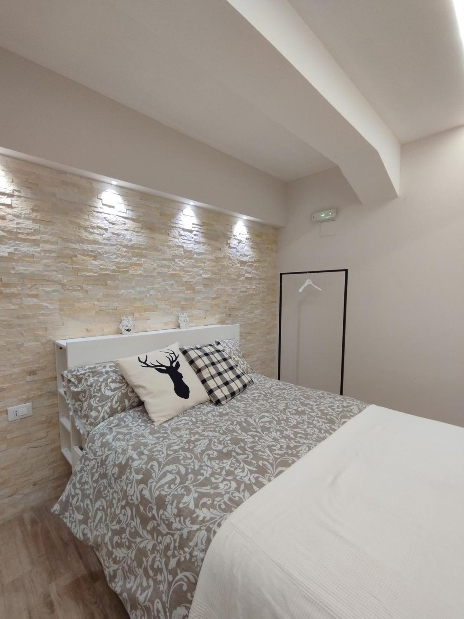 La Casa Nel Cortile Apartment Catania Ngoại thất bức ảnh